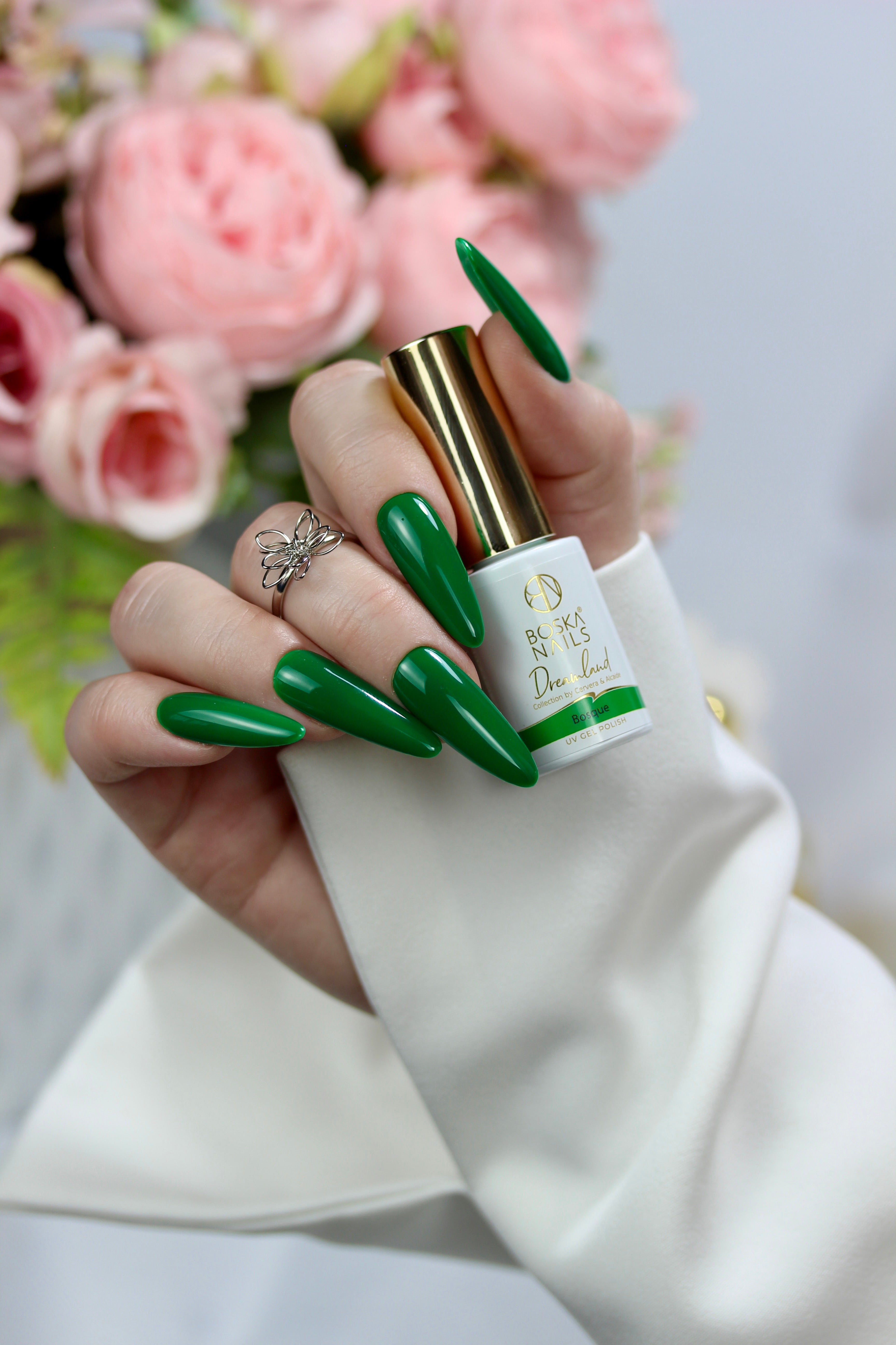 Esmalte semipermanente Forest Nº525 - 6ml