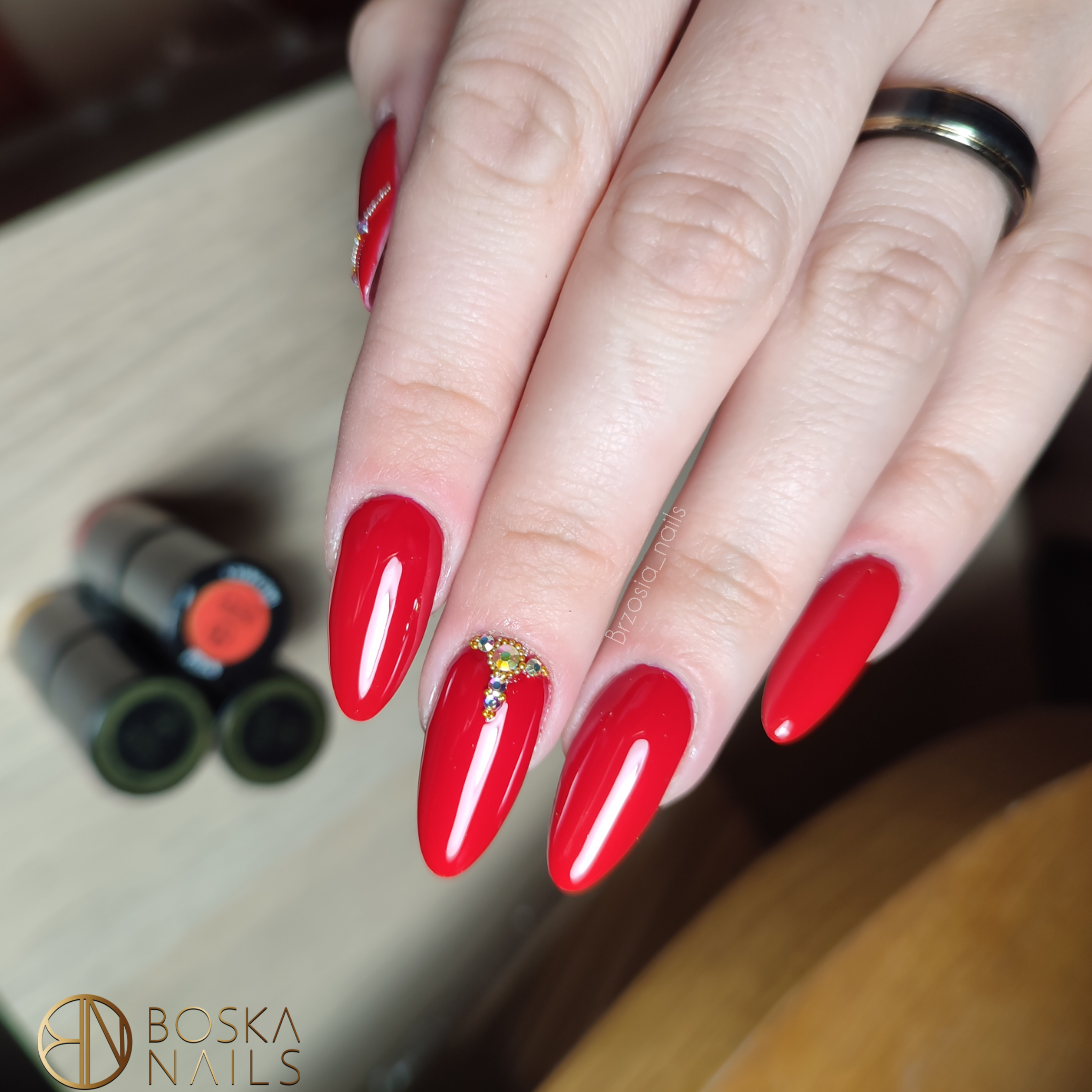 Verniz Semi-Permanente Red Heels Nº328 - 6ml